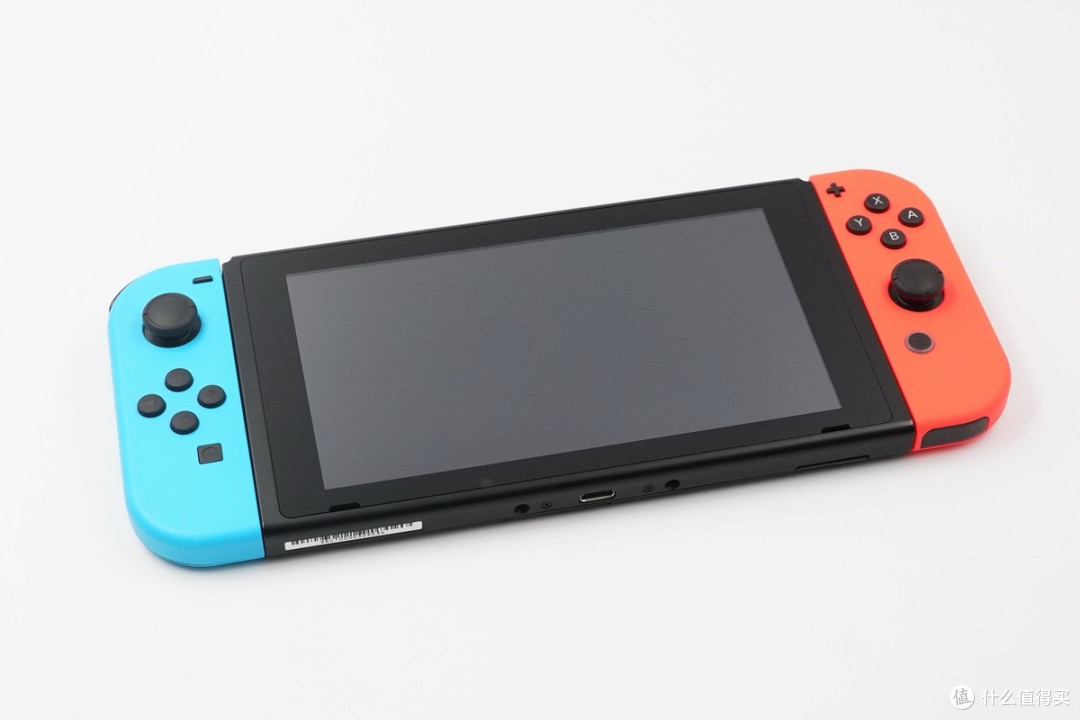 底座TV模式功率更低?腾讯国行任天堂Switch充电评测