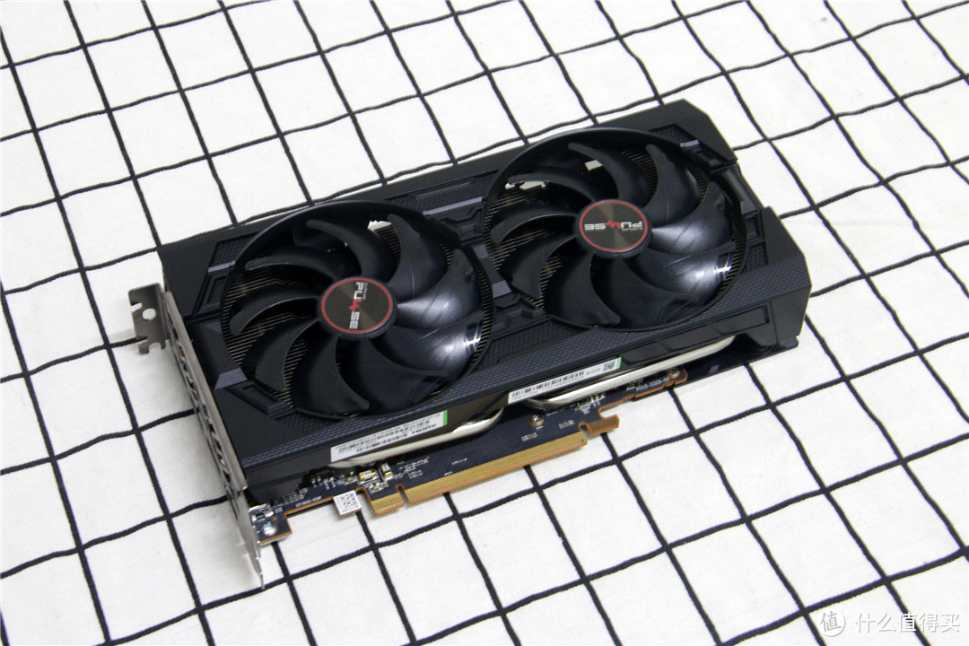 高性价比甜点来袭,蓝宝石rx 5500xt白金版开箱