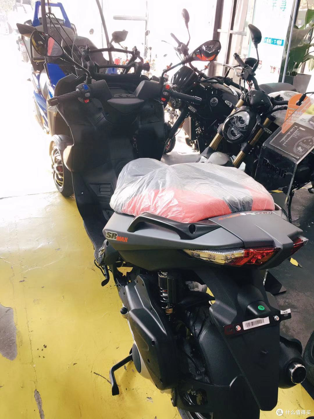 一波三折的阿普利亚SRmax250提车之旅