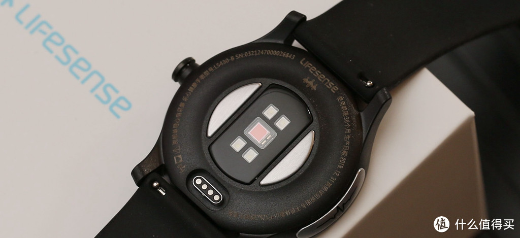 打败Apple watch的乐心医疗级心电健康手表检测结果被医疗界认可