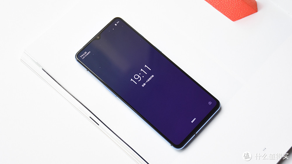 OnePlus 7T 深度体验报告丨是中庸，亦是未来。