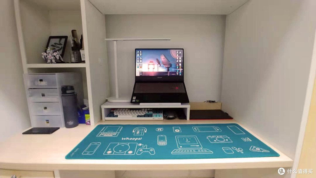 小桌面的救星!双十二入手的明基ScreenBar Plus屏幕挂灯使用体验