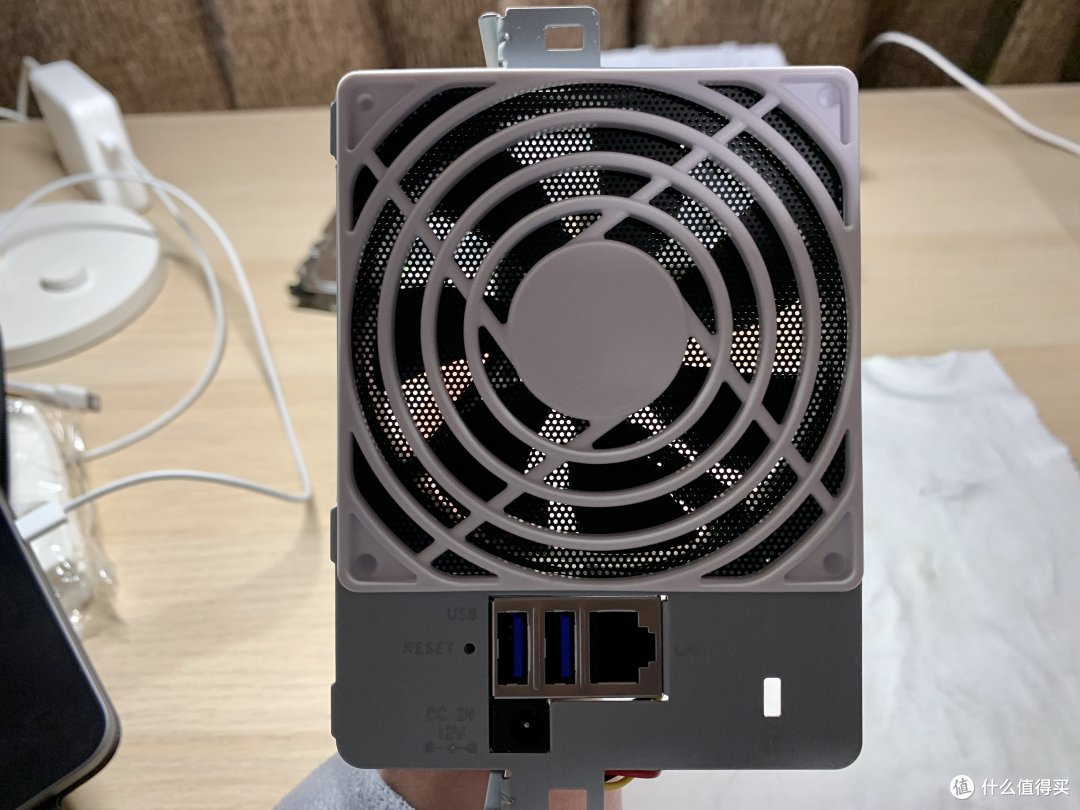 安装防尘网后效果