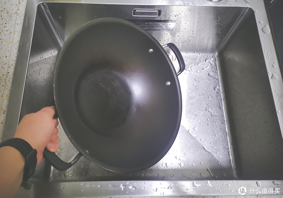 提升幸福感的神器，改造简单功能强大的方太水槽洗碗机体验