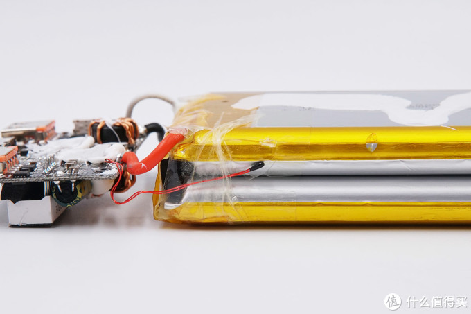 拆解报告:Baseus倍思20000mAh 45W PD快充移动电源BS-20KP204