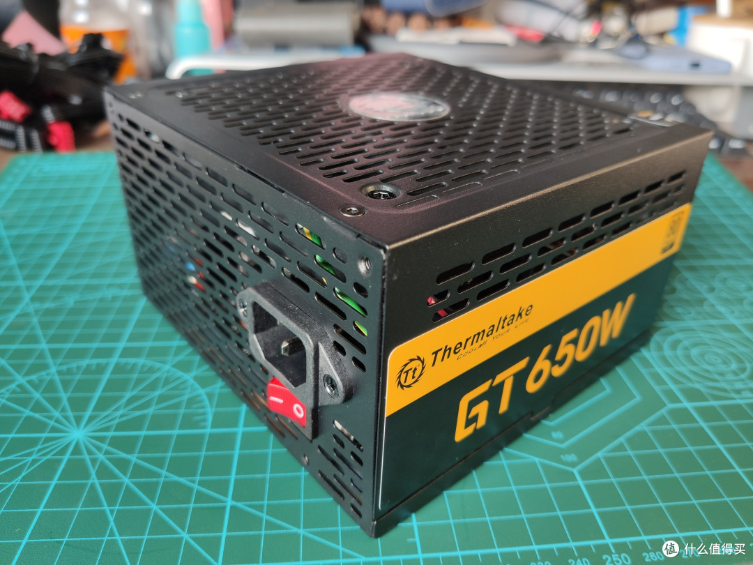 【装机分享】回归电源性能本质，告别浮夸的RGB——Tt GT650W全日系电容金牌电源开箱