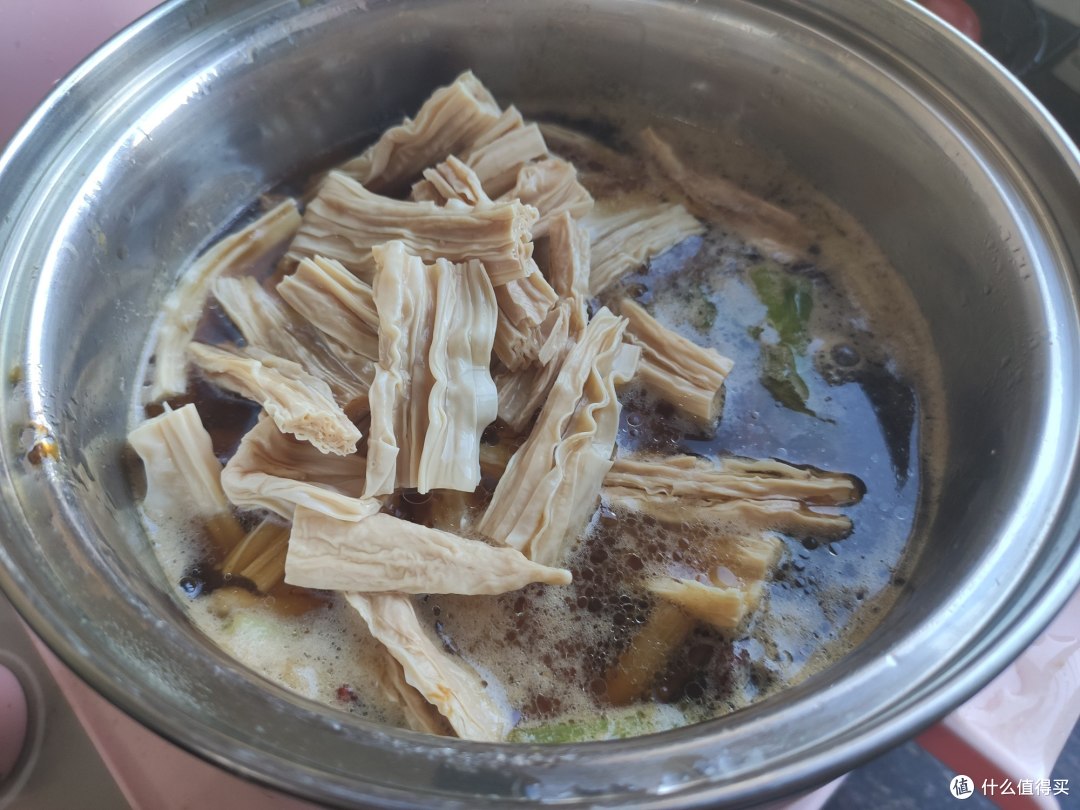 冬天怎样泡腐竹？学会这一招，泡出的腐竹不夹生，豆香味浓郁