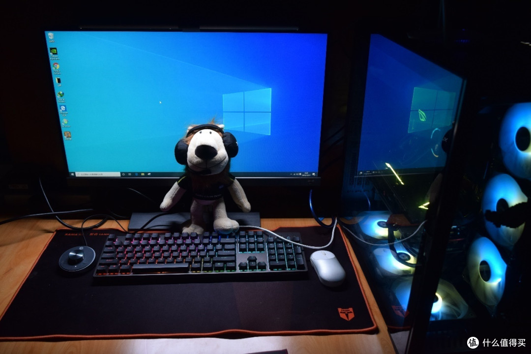 正版明基BENQ ScreenBar Plus护眼显示器挂灯体验点评