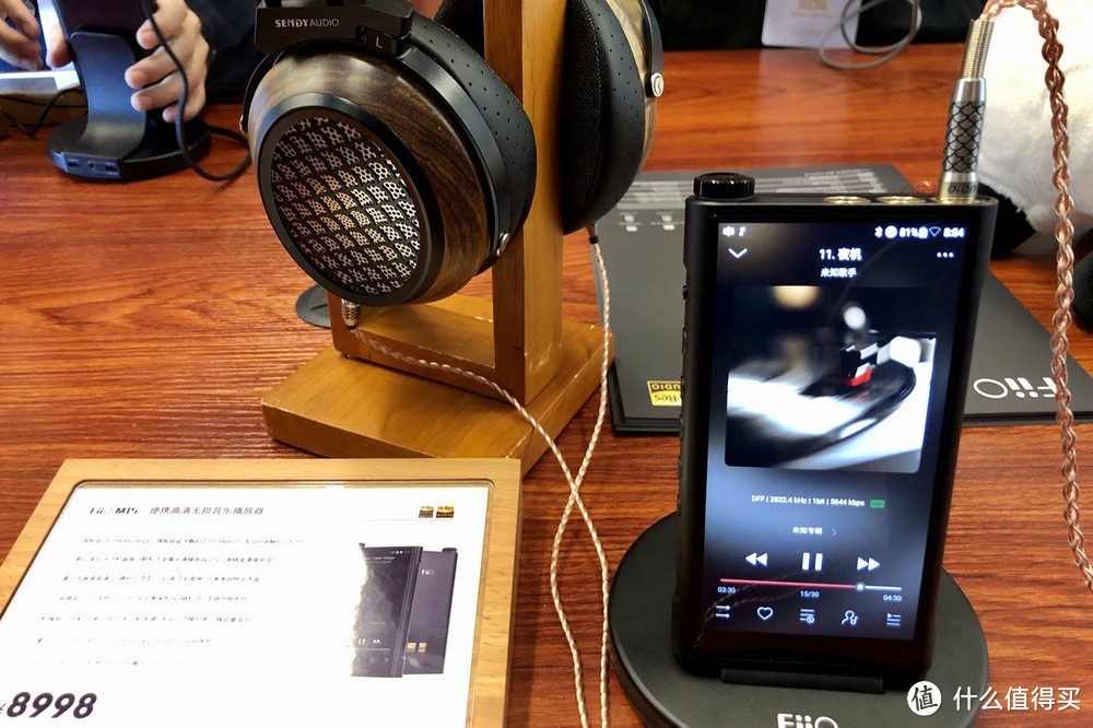 HiFi圈年底搞事情，飞傲旗舰M15能否get到你的嗨点