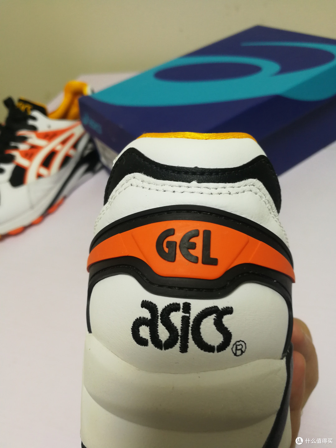配色靓丽的Asics 亚瑟士 Gel-Kayano Trainer开箱