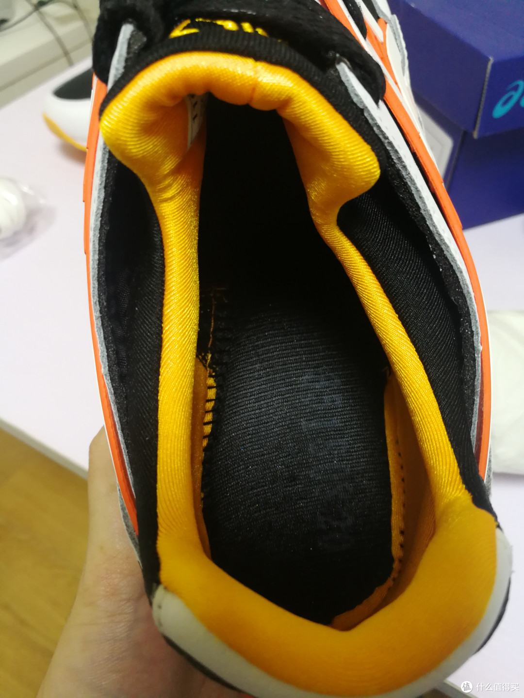配色靓丽的Asics 亚瑟士 Gel-Kayano Trainer开箱