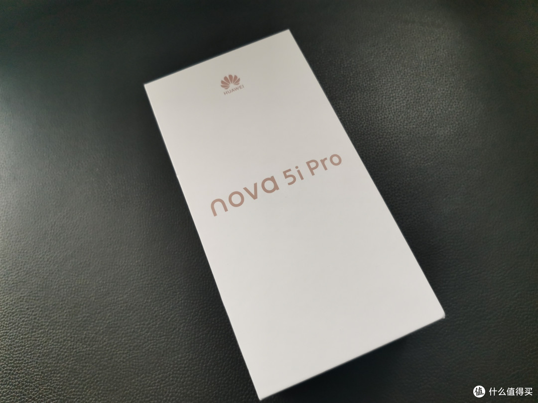 有颜值又有料，浴霸四摄华为nova5i Pro开箱评测