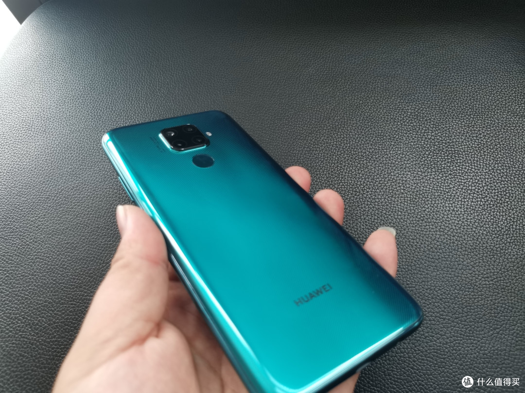 有颜值又有料，浴霸四摄华为nova5i Pro开箱评测