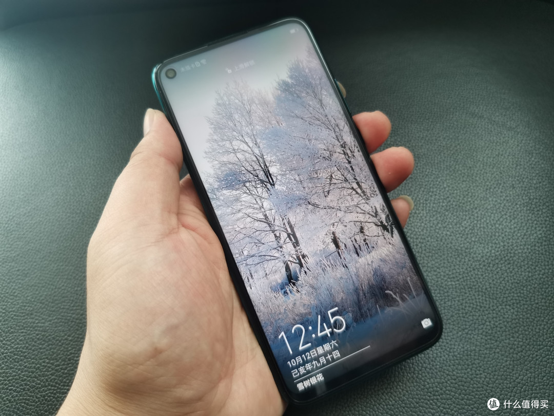 有颜值又有料，浴霸四摄华为nova5i Pro开箱评测