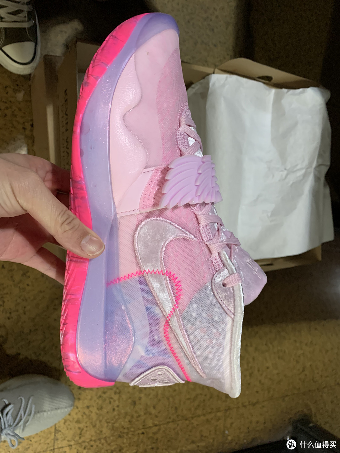 NIKE ZOOM KD12 抗乳腺癌配色开箱