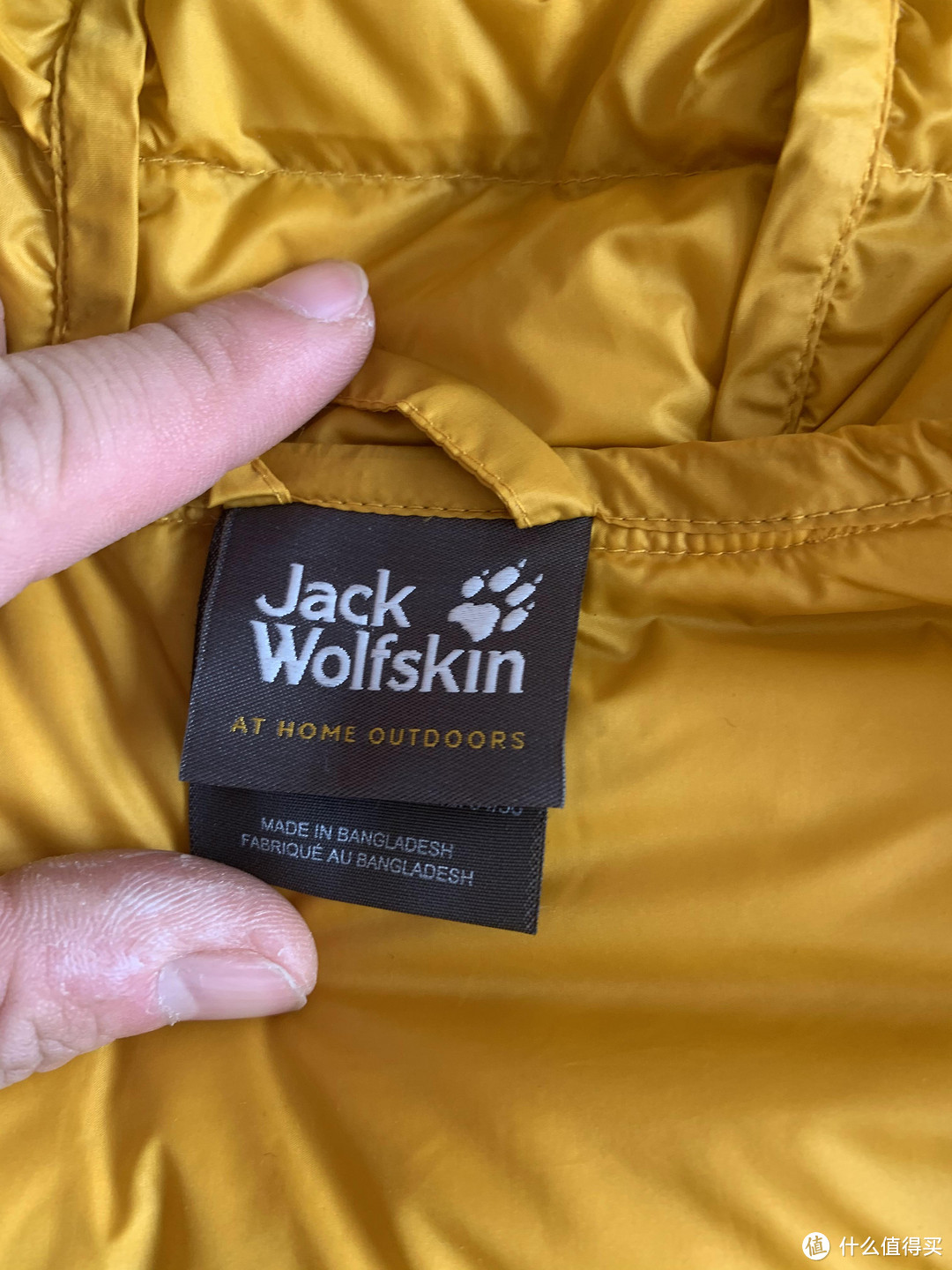 美团外卖同款，错过了双十二，我花了383块买了一件Jackwolfskin狼爪超薄羽绒服