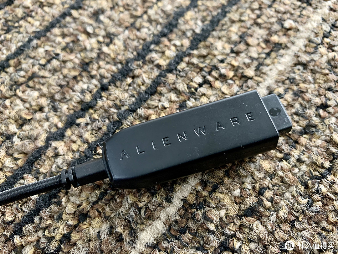 凭什么那么贵？Alienware外设全家桶拆解测试