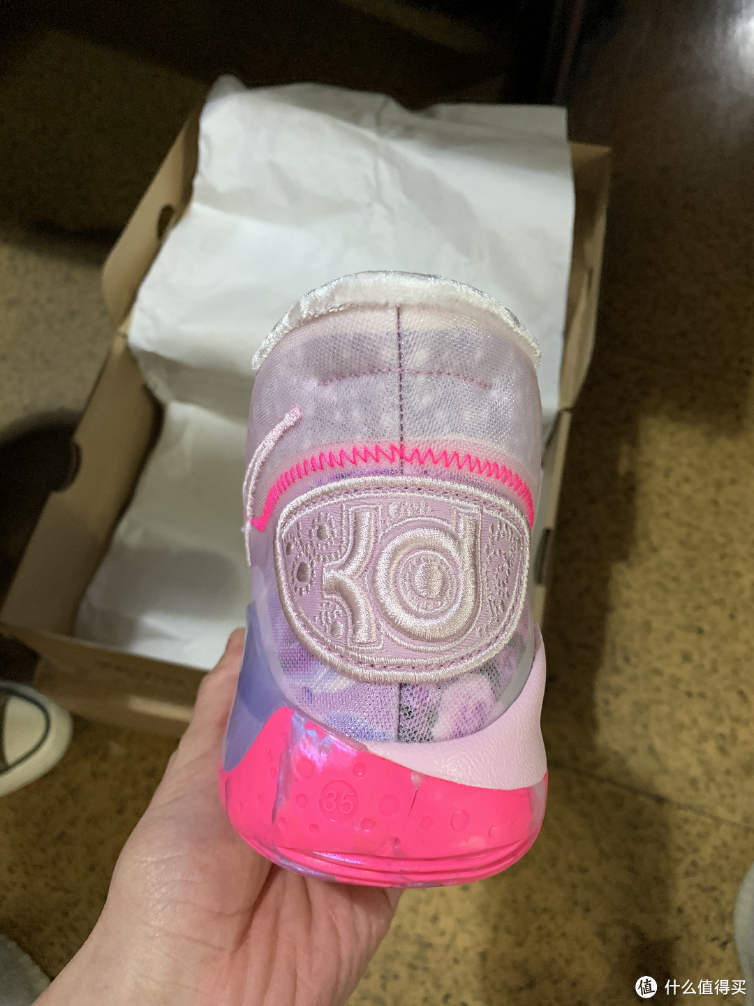 NIKE ZOOM KD12 抗乳腺癌配色开箱