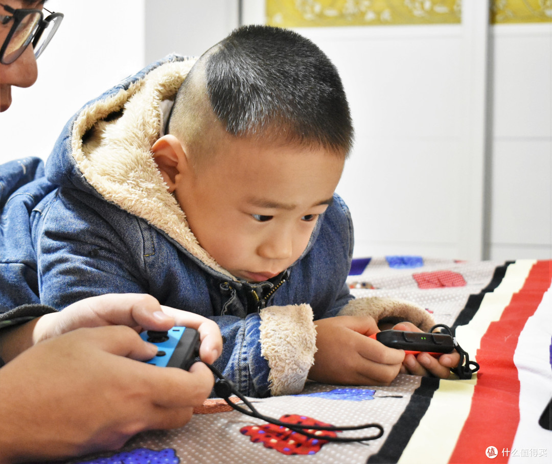 真正体会游戏的乐趣,你需要一台Switch,新年父子同上阵!