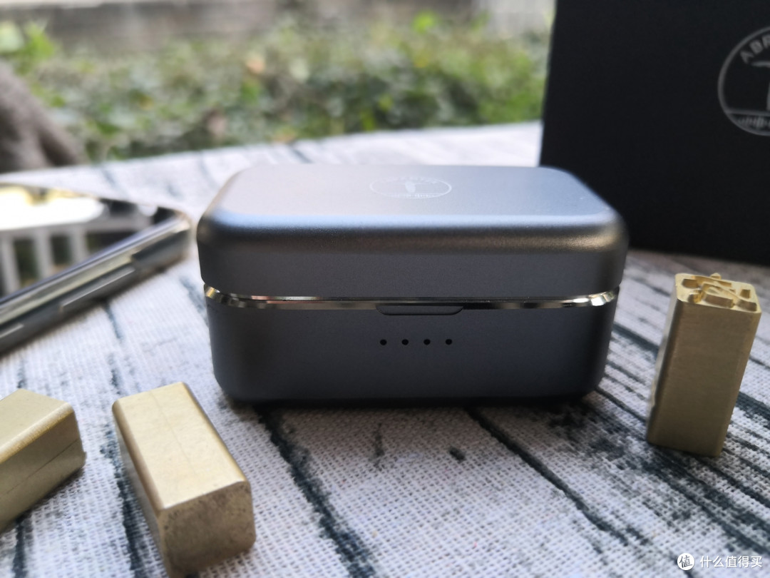 ABRAMTEK E4入手评测，声音清澈干净 听感极佳，从此告别高价耳机！