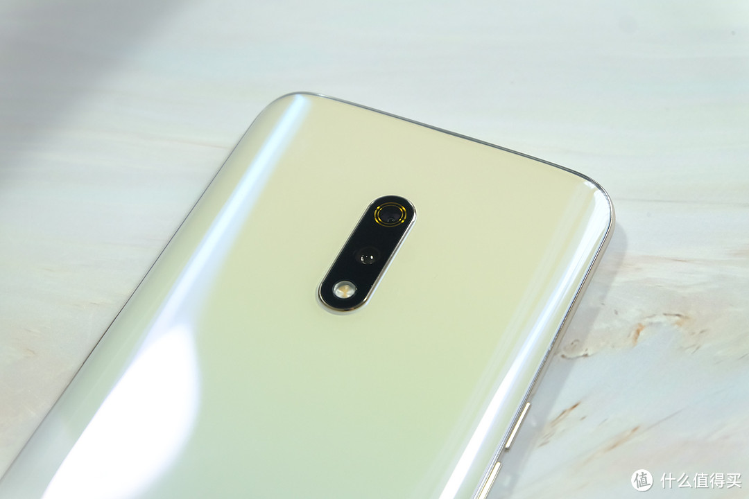 千元级别的8+256GB手机：realme x手机体验小记