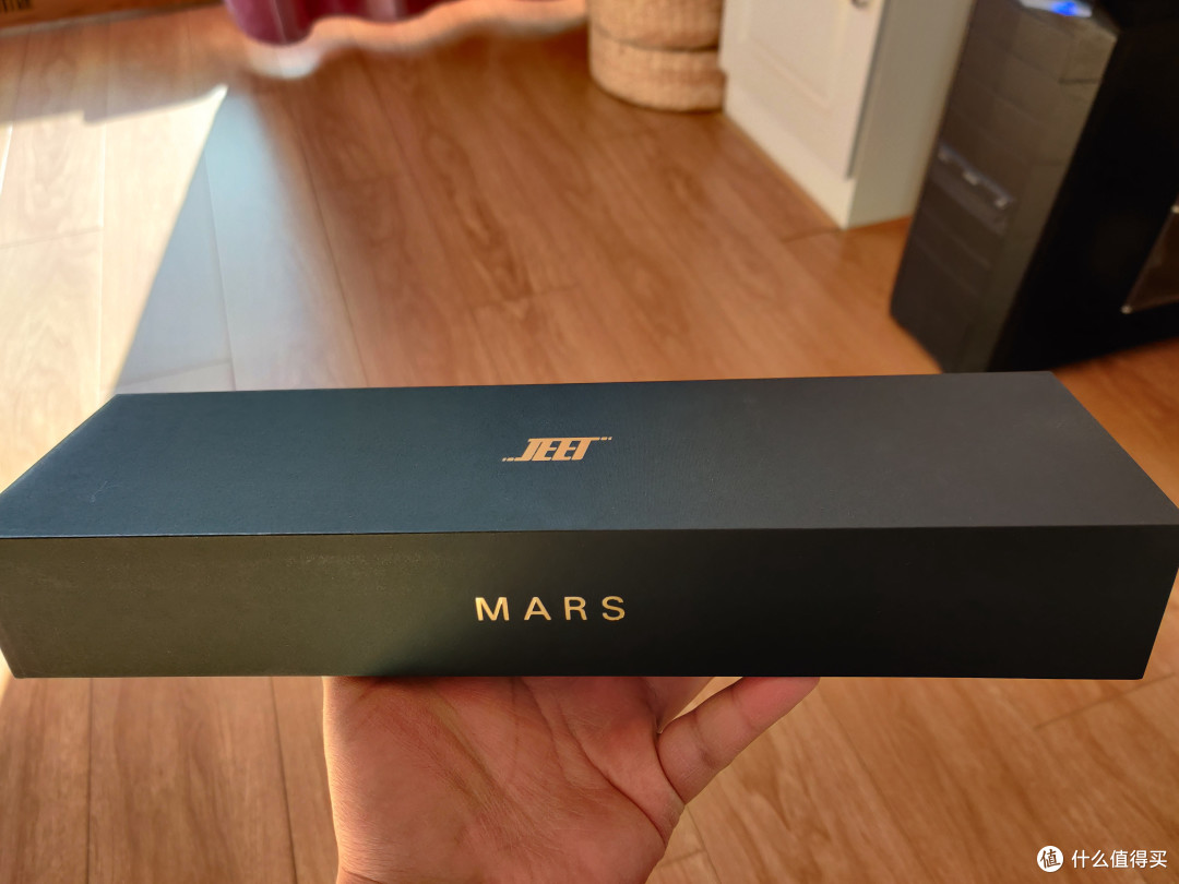 敢战八方——JEET MARS简评