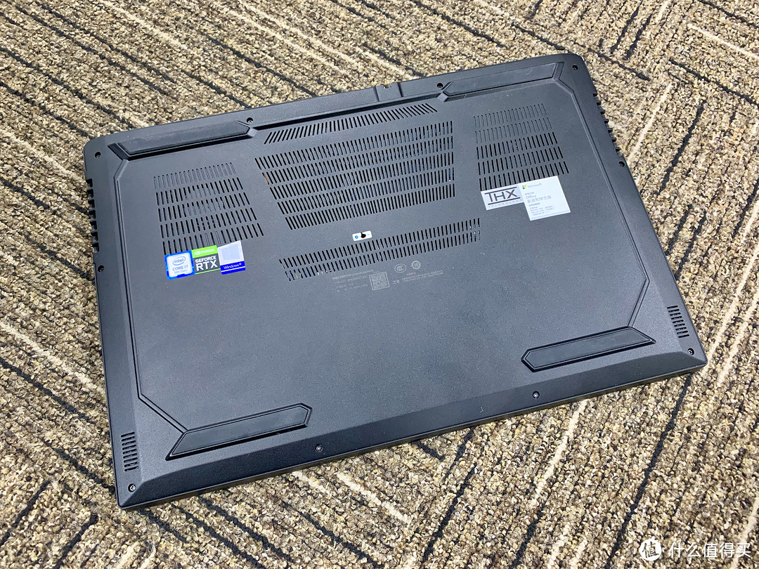 RTX2060游戏本竟卖1万4?机械革命钛钽全面测试