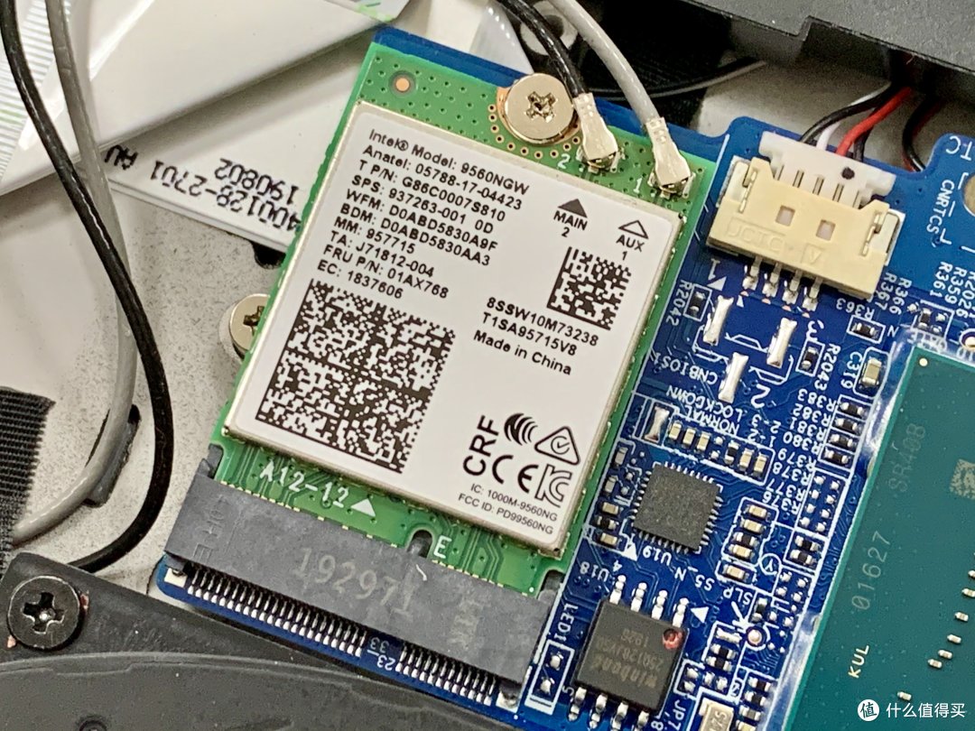 RTX2060游戏本竟卖1万4?机械革命钛钽全面测试