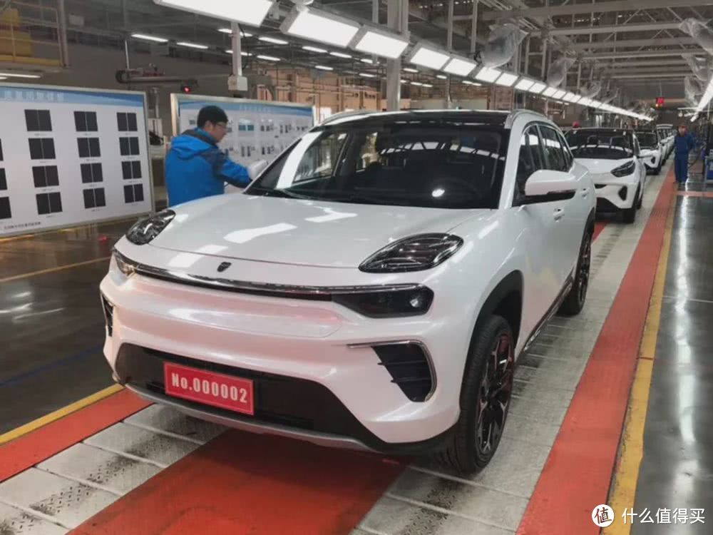 一周汽车速报|国产版Model 3调价至29.905万元；全新一代奔驰S级曝光