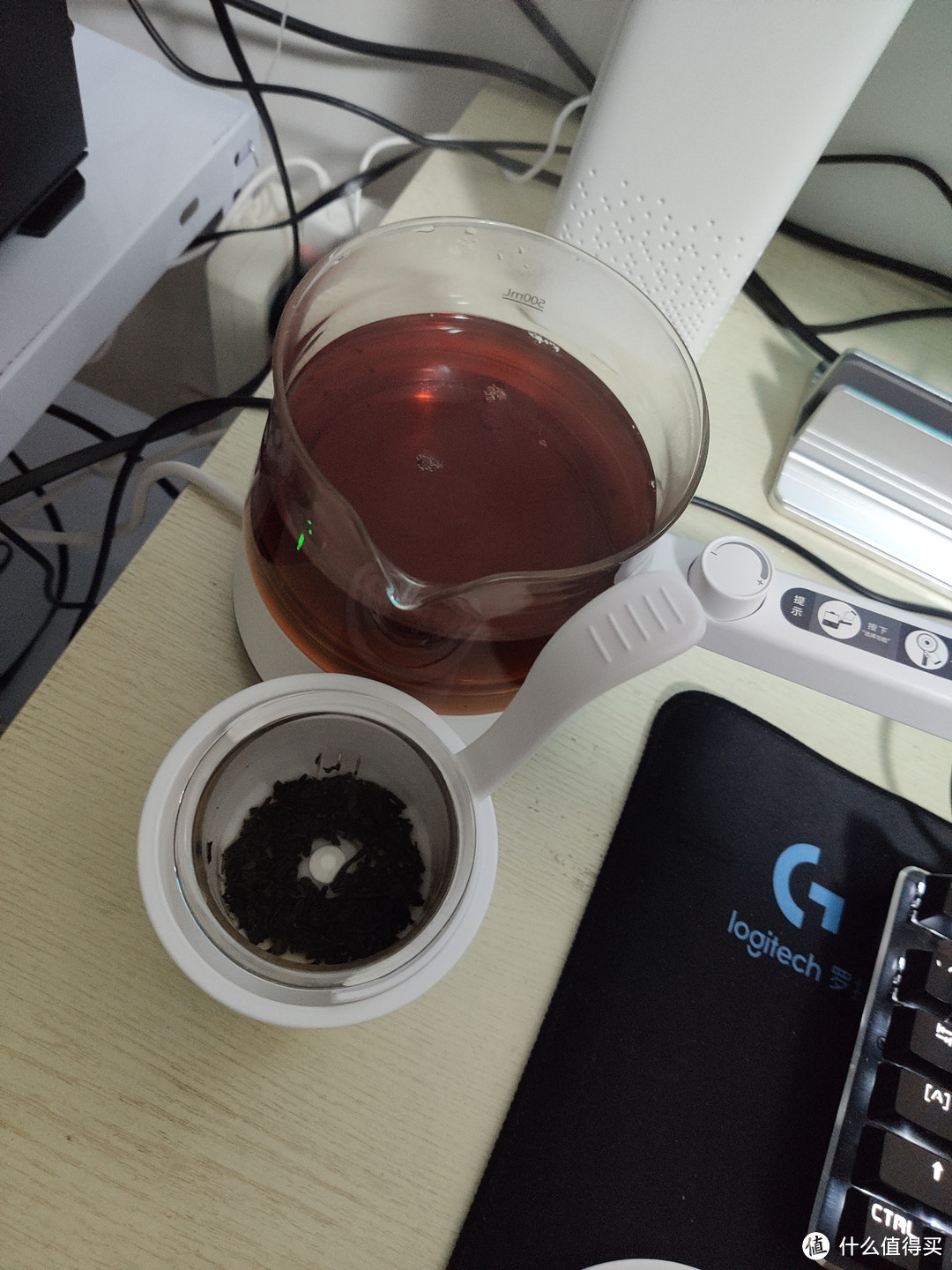 冬日桌面必备好物【I90煮茶器】，成就千秋大业一杯茶。