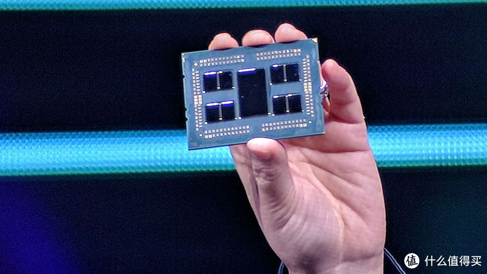 AMD 发布 Threadripper 3990X 撕裂者处理器 3990美元（约2.78万元）