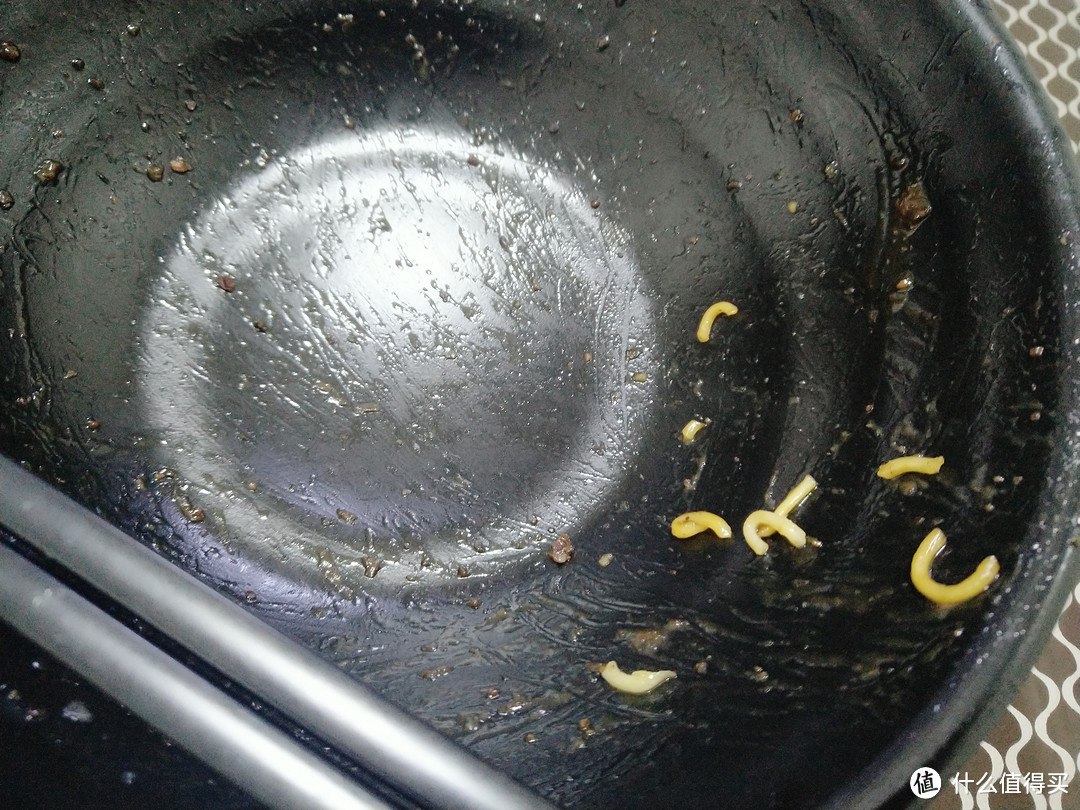 吃法奇特,颠覆认知——太阳叔叔干捞面