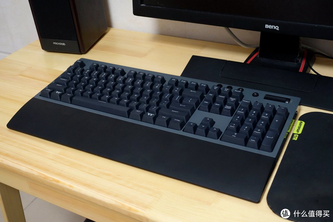 一次满足三个愿望,TT G821飞行家三模键盘体验