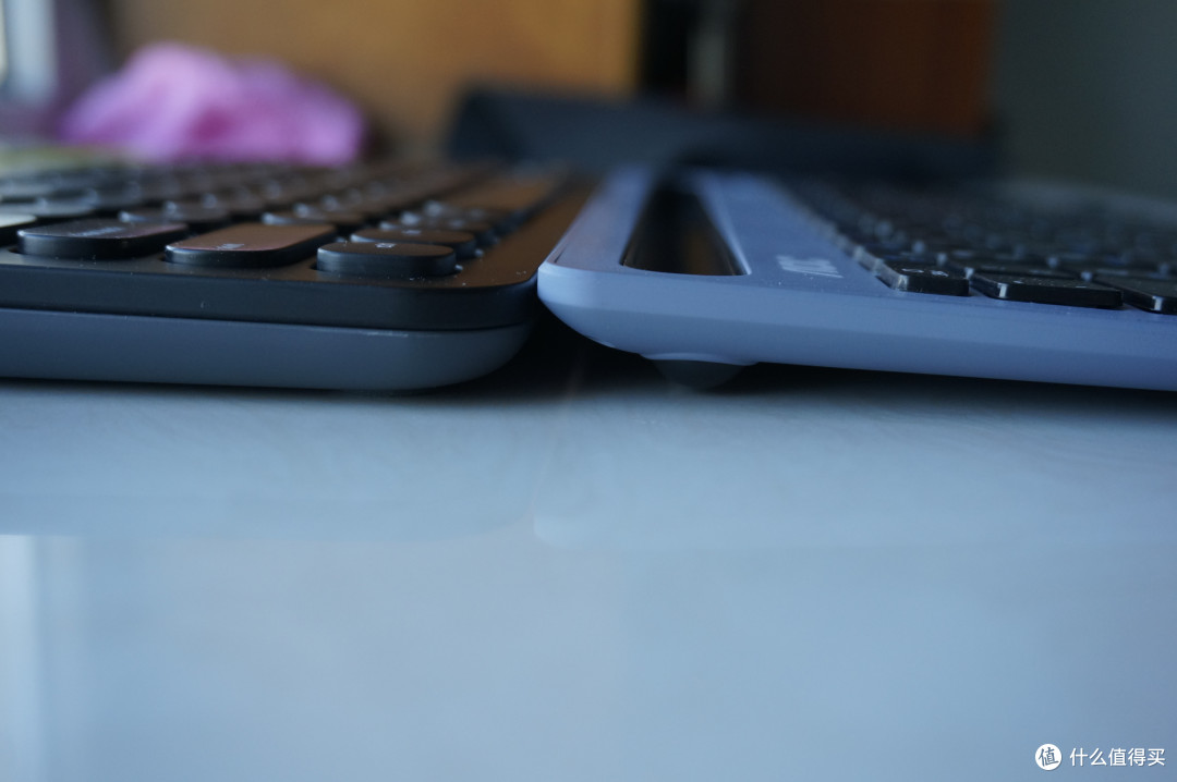 便携蓝牙键盘的对决——罗技LOGITECH K480 VS 冠捷 AOC KB701