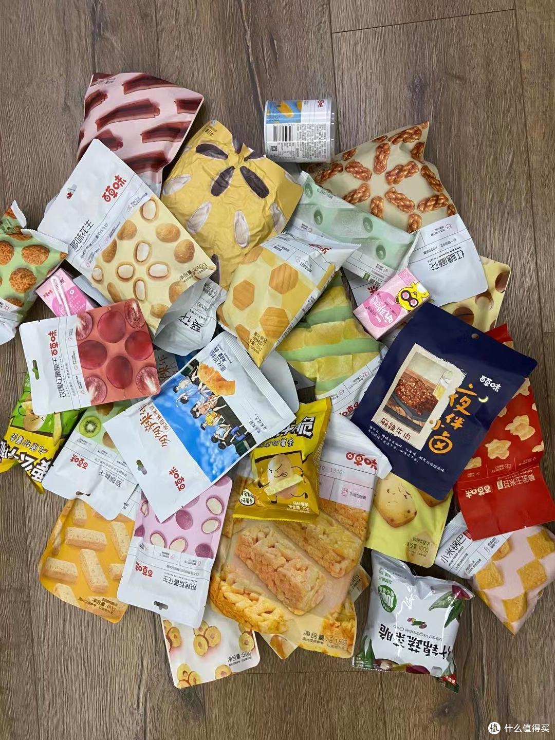 试吃三款全网销量最高“猪饲料”零食到底哪款最好吃的