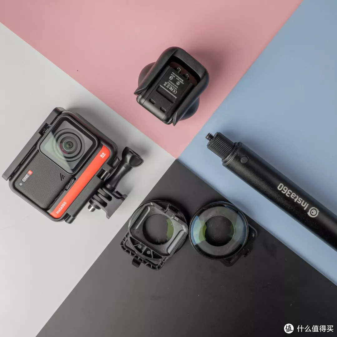 insta360发布模块运动相机 主机镜头电池拆开来用！