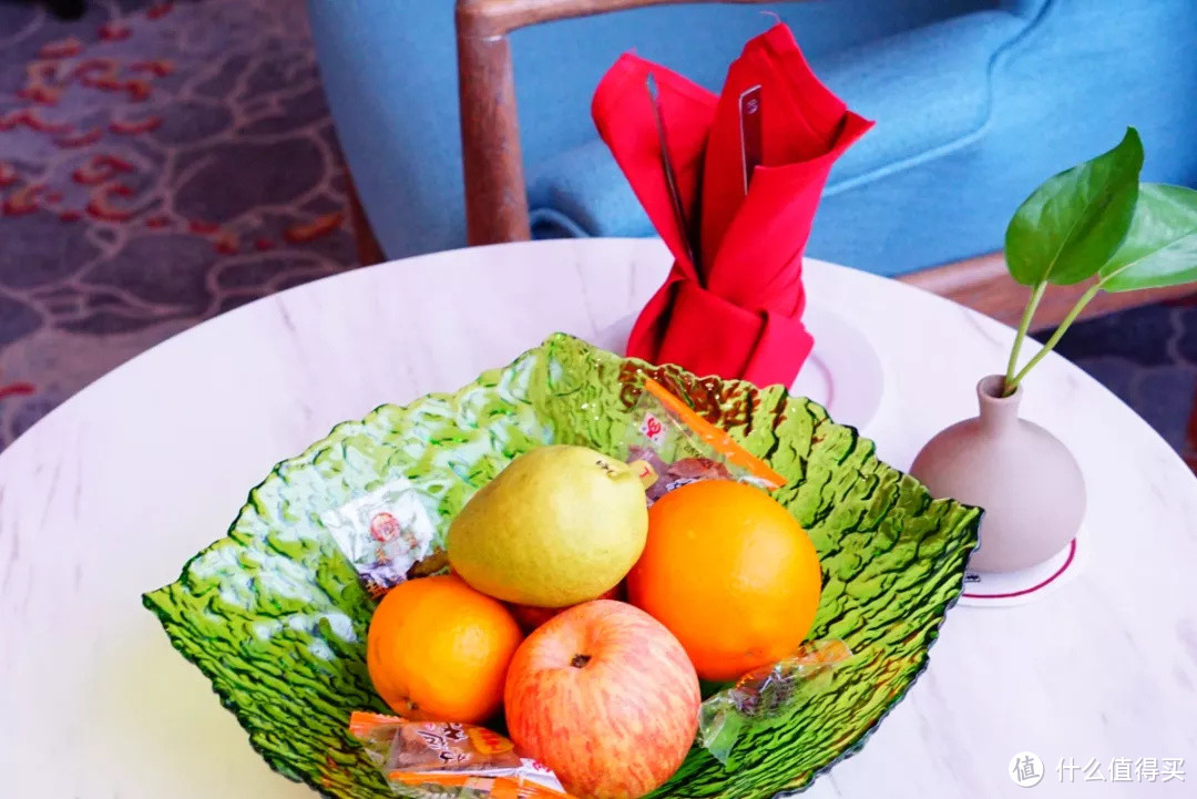 春节不加价!Tiffany蓝智能客房又美又酷炫!住苏州CBD传奇酒店,下午茶、自助晚餐全包太划算!