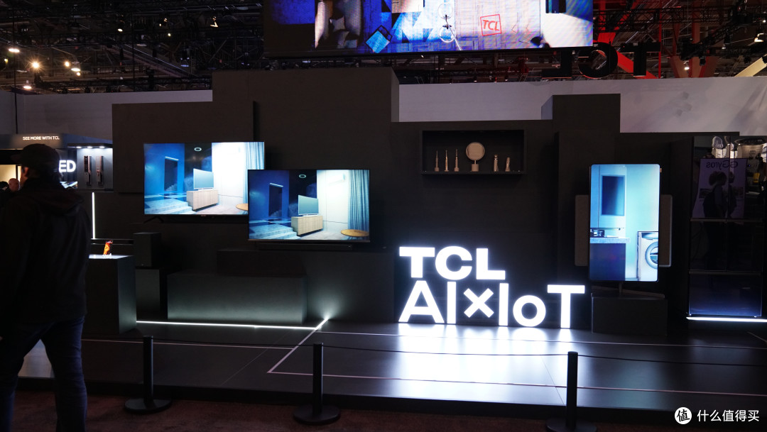 除8K电视X9，TCL·XESS 旋转智屏Pro新品也首次亮相CES展