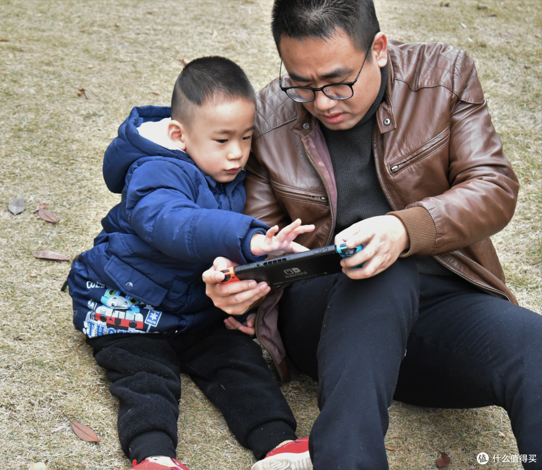真正体会游戏的乐趣,你需要一台Switch,新年父子同上阵!