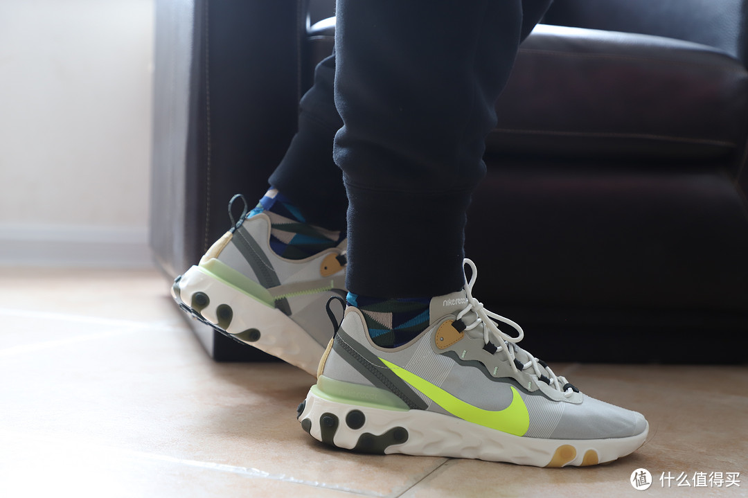 兄弟萌，NIKE REACT ELEMENT 55和87你选哪一双？