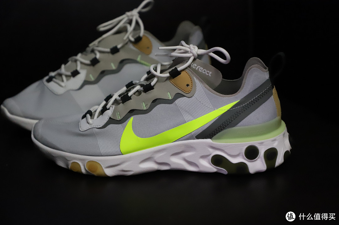 兄弟萌，NIKE REACT ELEMENT 55和87你选哪一双？