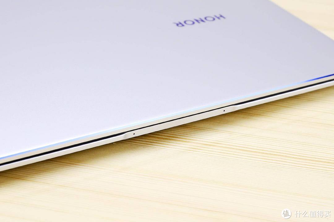 荣耀MagicBook 14体验：再升级！更薄、更强、更长