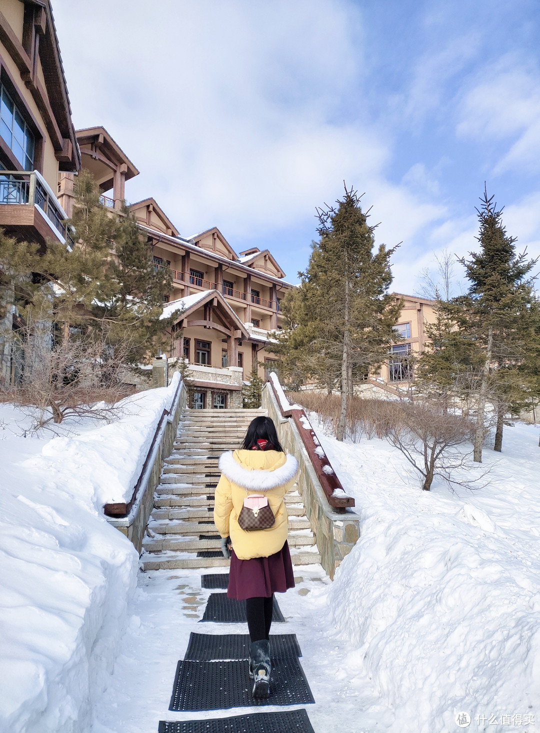 冰天雪地泡温泉？女子被冻感冒了！长白山游记~附凯悦酒店入住体验