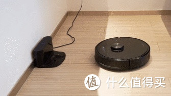 实测｜谁是最强扫地僧，米家、科沃思、iRobot、云鲸、石头大乱斗