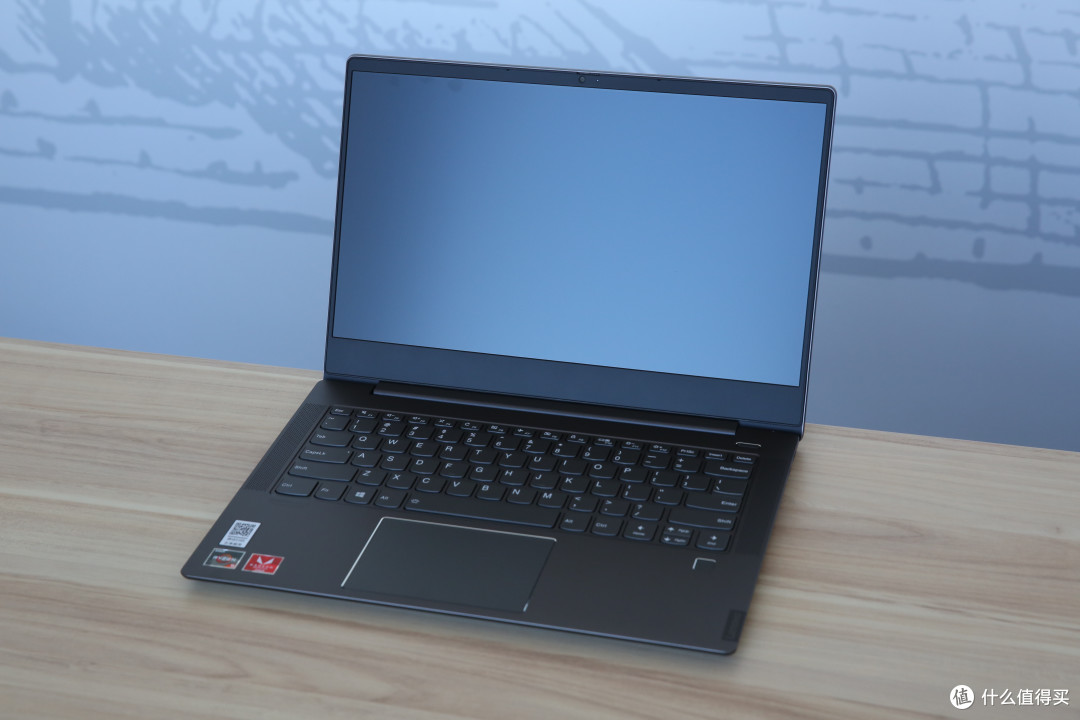联想扬天s550到站秀:轻薄高效 金属美学,2020年"双倍实力"全新轻薄本