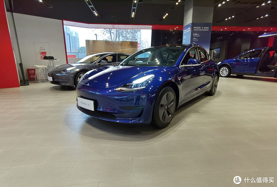 相由心生！体验特斯拉model 3