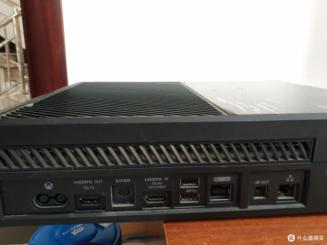 初代XBOX ONE后面接口一览