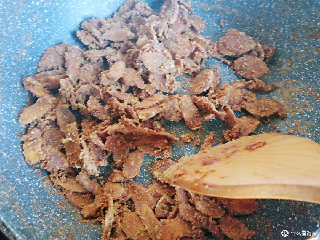 生姜红糖裹一裹,一点辣更多甜,驱寒暖身助消化,健康零食自己做