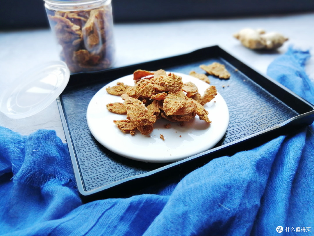 生姜红糖裹一裹,一点辣更多甜,驱寒暖身助消化,健康零食自己做
