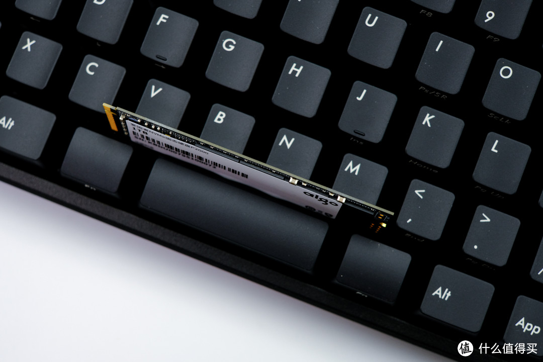 低价不低质的NVMe SSD:爱国者P2000 NVMe固态硬盘